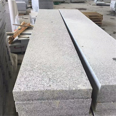 花岗岩石材加工与应用 从芝麻白到火烧大花白的市政外墙选择